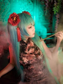 《VOCALOID》miku插画初音旗袍 C O S P L A Y_0003