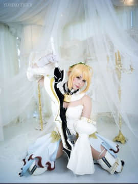 Nero Claudius Bride by Yuriko Tiger_0016