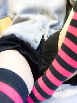 THE 絶対領域 Vol.2　～縞ニーソ編～_396