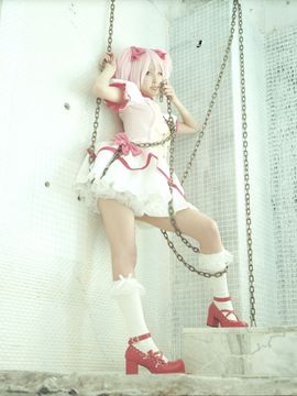 KEIKA_095