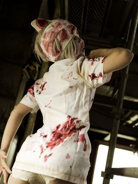 DOUBLE HEAD NURSE_070