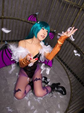 BLOOD KISS_061