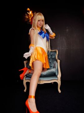 Sailor Venus Cosplay (Meltia)_024