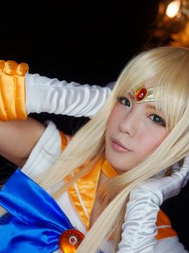 Sailor Venus Cosplay (Meltia)_033