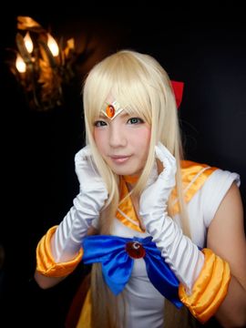 Sailor Venus Cosplay (Meltia)_036