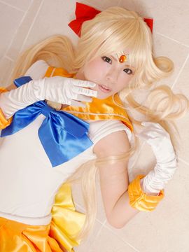 Sailor Venus Cosplay (Meltia)_052