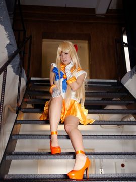 Sailor Venus Cosplay (Meltia)_071