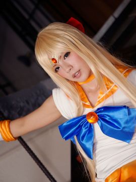 Sailor Venus Cosplay (Meltia)_074