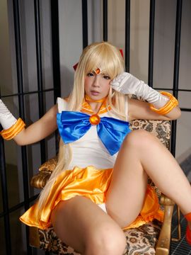 Sailor Venus Cosplay (Meltia)_101