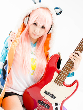 PinkHeadphone_050