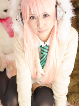 PinkHeadphone_197