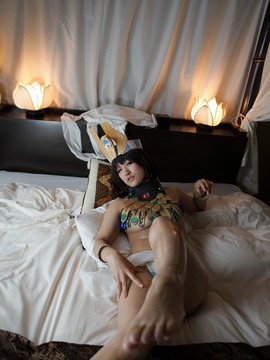 [あえてると] Queen's Buddy_868