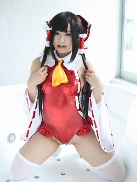 145㌢Eカップ黒髪ぱっつん美少女レイヤーこむぎ　16霊夢_086