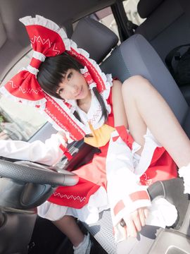 東方霊夢　参_011