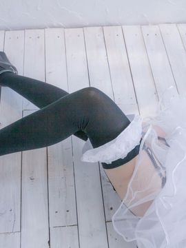 TRANSPARENT_033