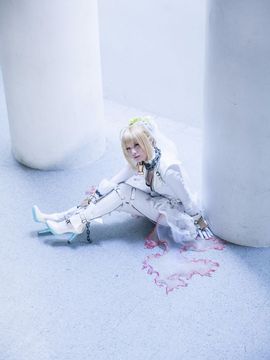 GRACE_003