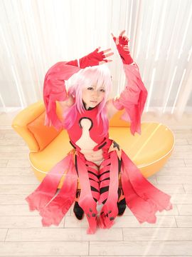 美少女コスプレイヤーが勃起したムスコとタマをねっとりと優しく舐めバキュームフェラでドッ_Riona Minami-Inori Yuzuriha-039
