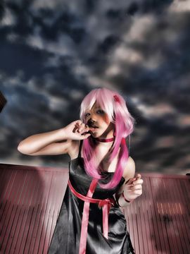 美少女コスプレイヤーが勃起したムスコとタマをねっとりと優しく舐めバキュームフェラでドッ_Riona Minami-Inori Yuzuriha-121