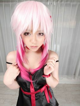 美少女コスプレイヤーが勃起したムスコとタマをねっとりと優しく舐めバキュームフェラでドッ_Riona Minami-Inori Yuzuriha-140