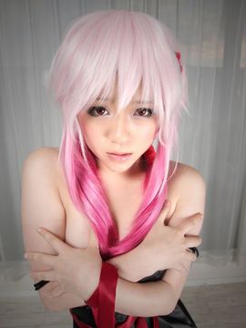 美少女コスプレイヤーが勃起したムスコとタマをねっとりと優しく舐めバキュームフェラでドッ_Riona Minami-Inori Yuzuriha-143