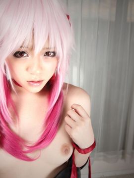 美少女コスプレイヤーが勃起したムスコとタマをねっとりと優しく舐めバキュームフェラでドッ_Riona Minami-Inori Yuzuriha-146
