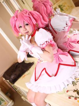 僕と契約して魔法少女のパンツになってよ_054