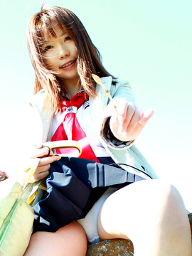 セーラー服とスポーツブラ_229