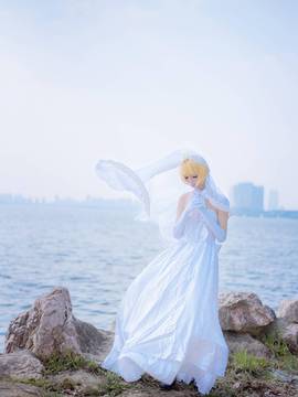 《FateZero》 海边花嫁SABER花嫁版C O S_saber花嫁 (6)