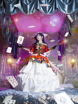 魔术师东条希觉醒 C O S_=] LOVELIVE 魔术° 就是要创造奇迹 [= (2)