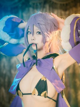 Mage - Bikini Warriors - By Lolu_03_d943c662jw1ez501nii58j21kw2dch6p