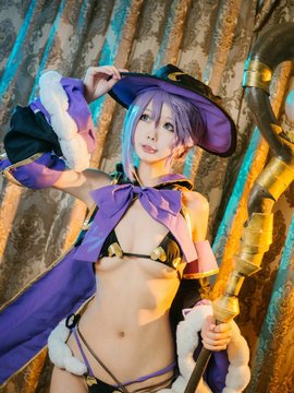 Mage - Bikini Warriors - By Lolu_15_d943c662jw1ez501tna0dj21kw2dc1kx