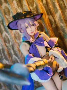 Mage - Bikini Warriors - By Lolu_17_d943c662jw1ez5021pjx7j21kw2dcayp