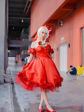《FateExtra》尼禄愚人节红礼服 C O S P L A Y_尼禄愚人节红礼服 C O S (2)