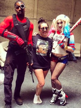 Harley Quinn by Aria Alexander_118_ClmOfkFUsAEIVa_