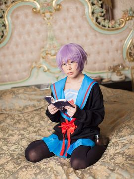 [@factory] 長門有希ちゃんの失禁_018