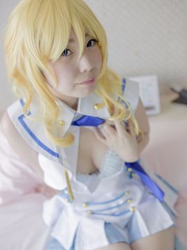 スクールアイドルレイヤーさんと個人撮影で生ハメ！③ライブ衣装で中出しエッチしちゃいました！_210