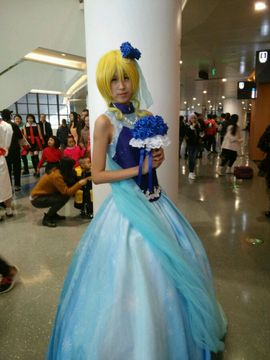 七彩缪斯雪公主 COS_呦呦呦，这儿绘里雪公主 (1)