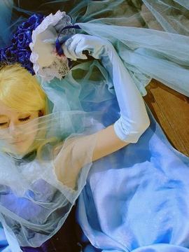 七彩缪斯雪公主 COS_呦呦呦，这儿绘里雪公主 (21)