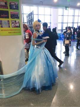 七彩缪斯雪公主 COS_呦呦呦，这儿绘里雪公主 (33)