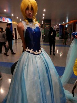 七彩缪斯雪公主 COS_呦呦呦，这儿绘里雪公主 (35)