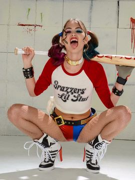 Harley In The Nuthouse_125