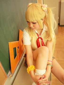 (C82) [凸凹組 (侠鵺)] いいから私に課金しろ PASSION_0099