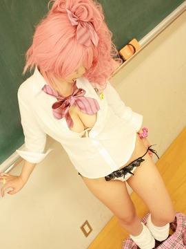 (C82) [凸凹組 (侠鵺)] いいから私に課金しろ PASSION_0105