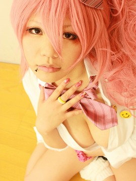 (C82) [凸凹組 (侠鵺)] いいから私に課金しろ PASSION_0150