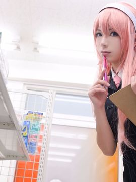 VOCALOID – Miku x Meiko x Luka x Rin cosplay_054