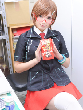 VOCALOID – Miku x Meiko x Luka x Rin cosplay_095