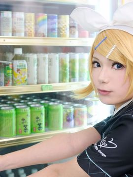 VOCALOID – Miku x Meiko x Luka x Rin cosplay_147