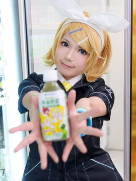 VOCALOID – Miku x Meiko x Luka x Rin cosplay_149