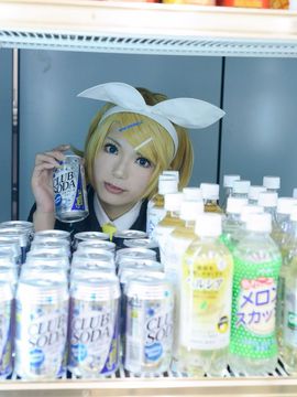 VOCALOID – Miku x Meiko x Luka x Rin cosplay_164