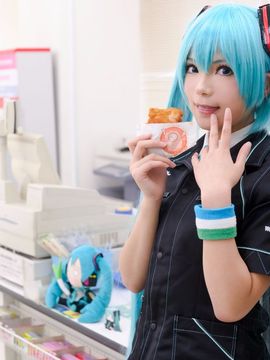 VOCALOID – Miku x Meiko x Luka x Rin cosplay_165